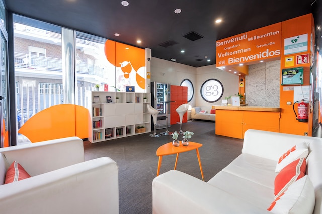 アパルタメントス G3 ガレオン