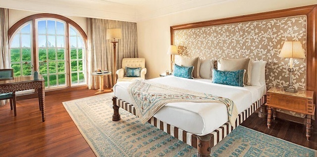 ジ オベロイ アマールヴィラス、アグラ