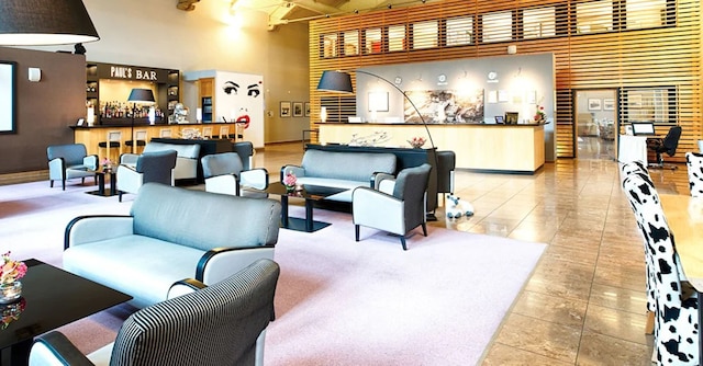 フォーポインツ バイ シェラトン オッフェンバッハ プラザ