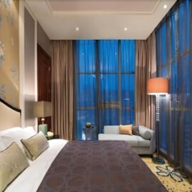 ラマダ プラザ ティアン ルー