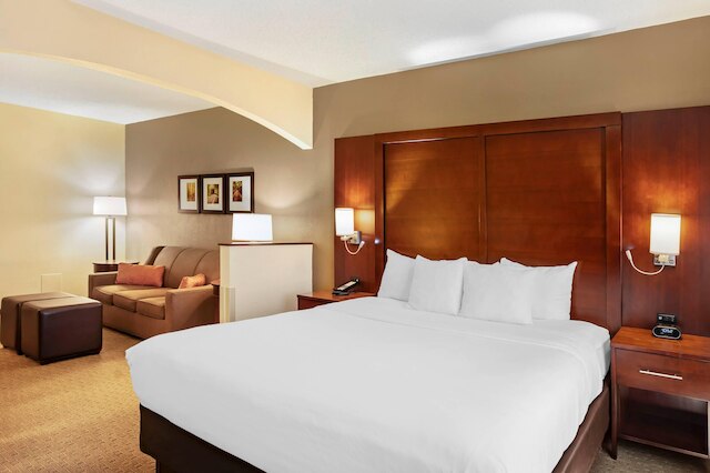 コンフォート スイーツ ニア ペン ステート - ステート カレッジ, PA