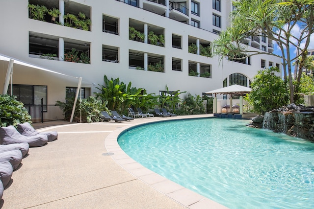 マントラ エスプラナーデ