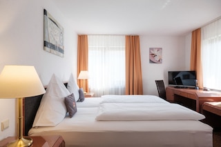 ホテル フローラ シュトゥットガルト - メーリンゲン