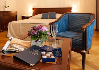 アンバサダー ホテル