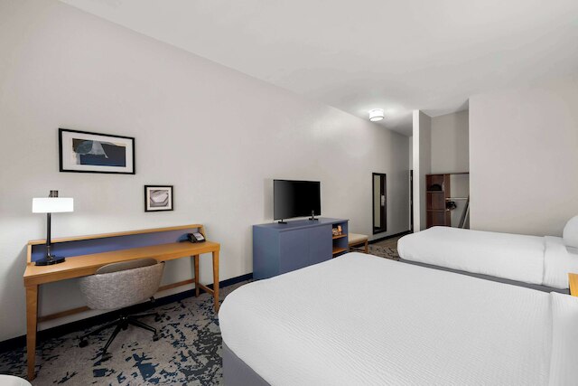 カントリー イン & スイーツ バイ ラディソン, LSU/メディカル コリドー