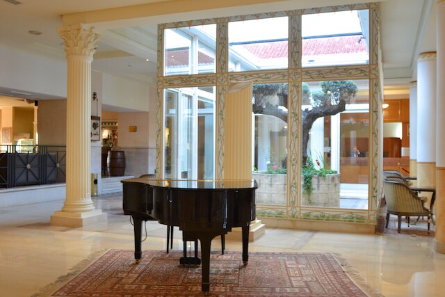 ゴールデン カータッジ ホテル チュニス