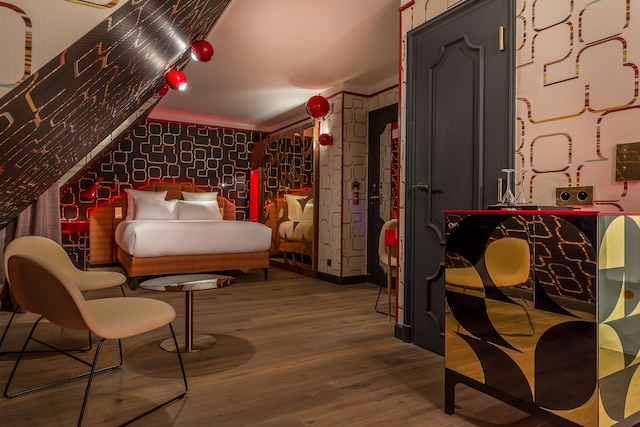 アイドル ホテル