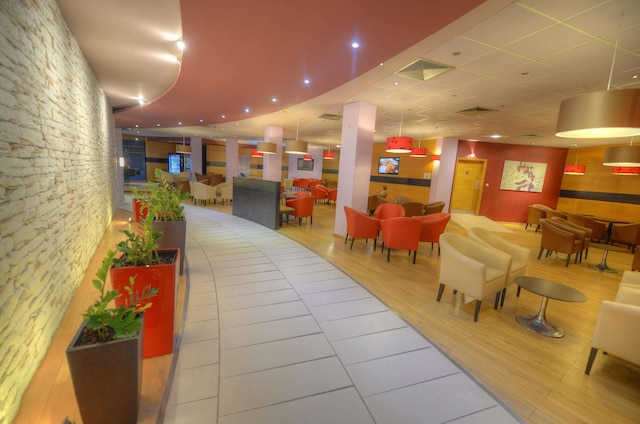 ザ プレルナ ホテル