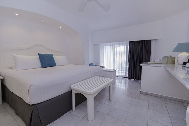 ラス ハダス バイ ブリサス