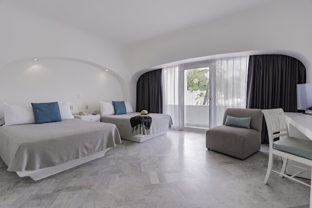 ラス ハダス バイ ブリサス