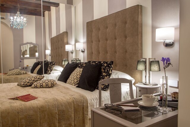 ジ イン アット ザ スパニッシュ ステップス