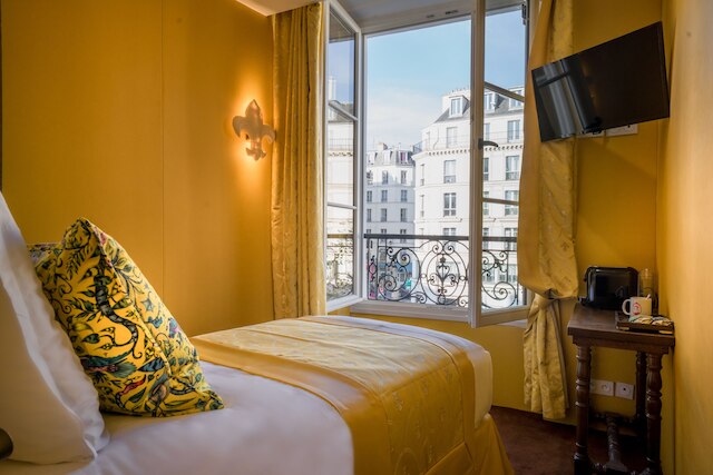 オテル ル テンプル ドゥ ジャンヌ