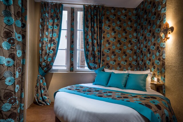 オテル ル テンプル ドゥ ジャンヌ