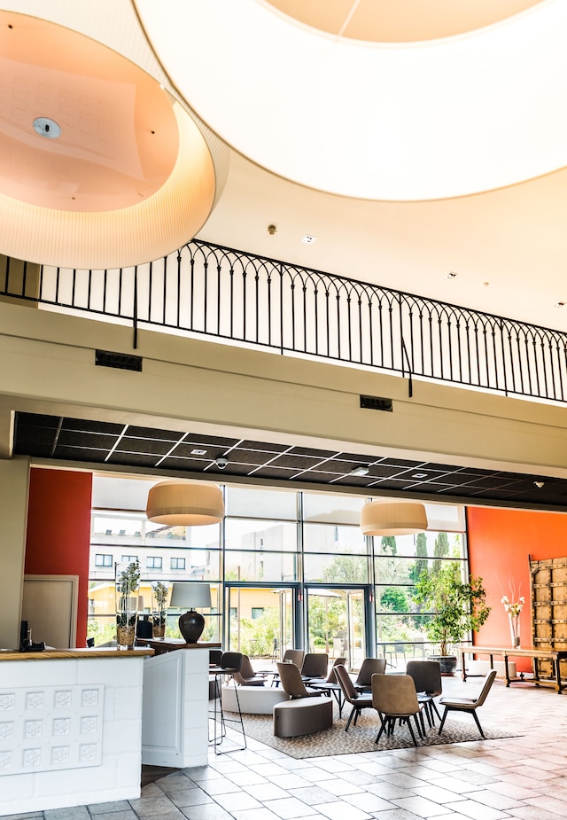 アビニョン グランド ホテル