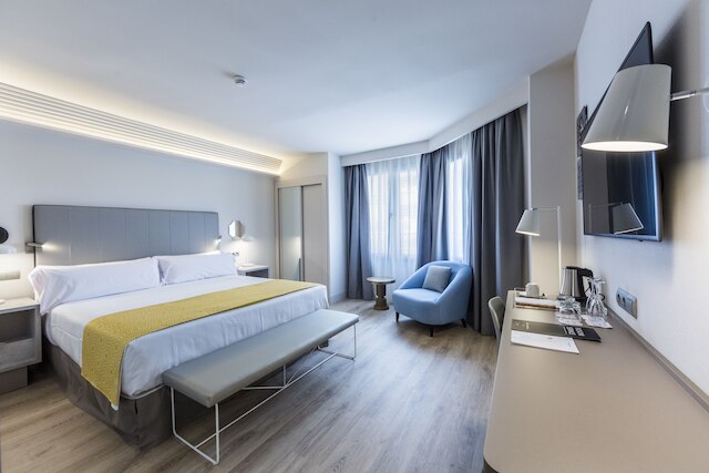 カタロニア グラナダホテル