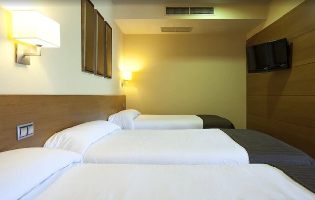 ホテル スターリング