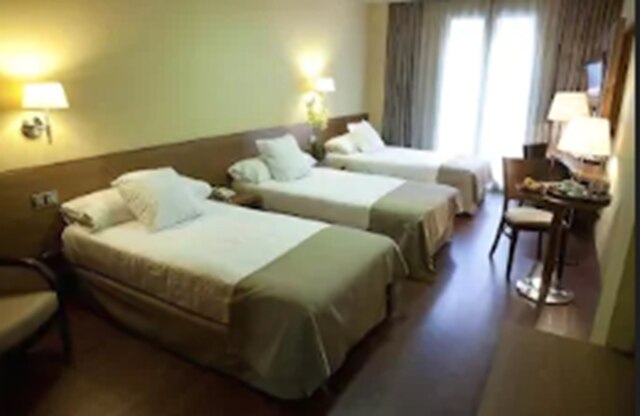 ホテル スターリング