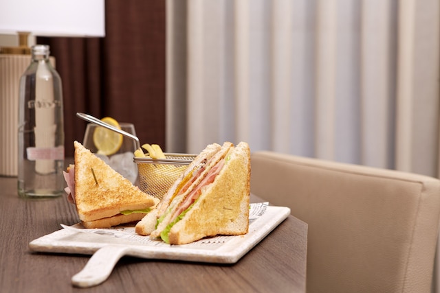 グラン  ホテル ルナ デ グラナダ