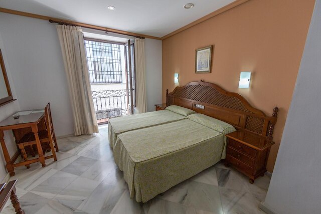 ロス オメヤス ホテル