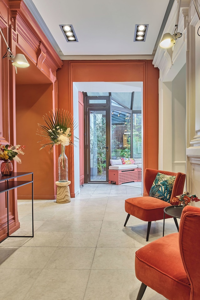 オテル セルバンテス バイ ハッピーカルチャー