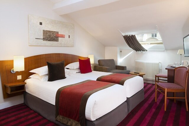 ヨーロッパ ホテル パリ エッフェル