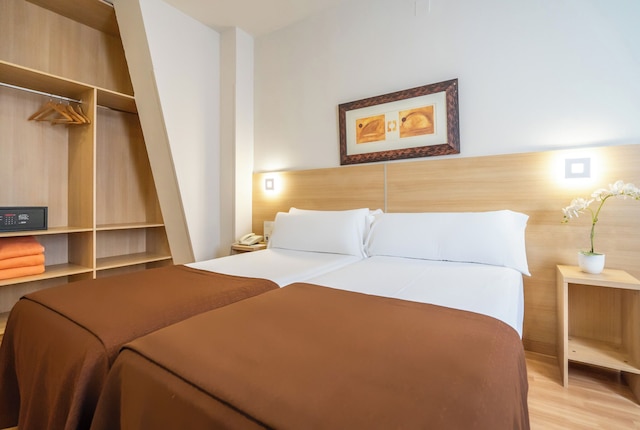 ホテル グローリーズ