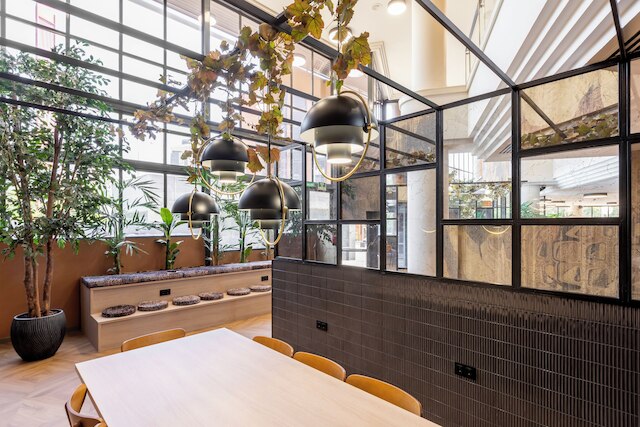 ホテル アクタ ピラミデス