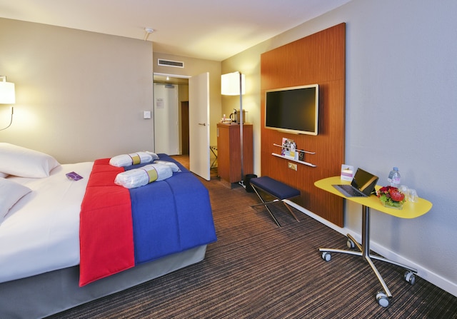 メルキュール レンヌ サントル パラモント