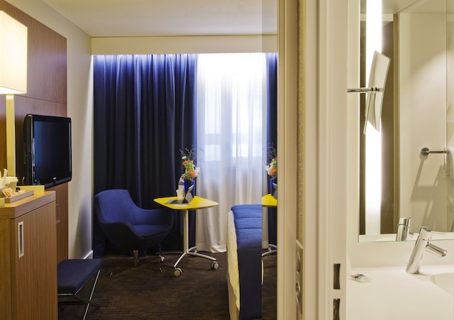 メルキュール レンヌ サントル パラモント