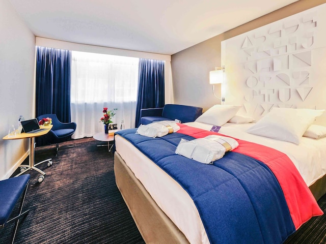 メルキュール レンヌ サントル パラモント