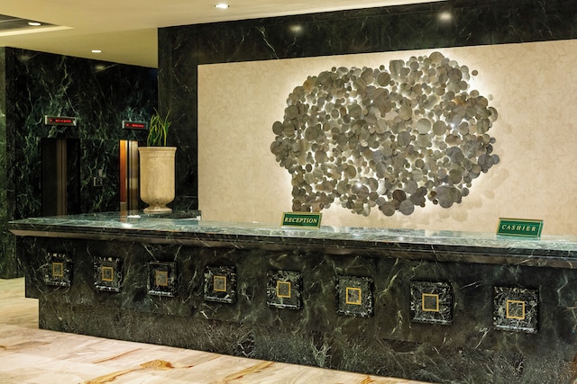 ディバニ パレス アクロポリス