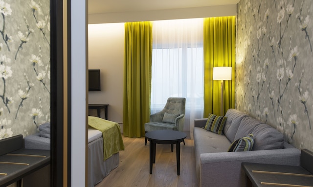 トーン ホテル オペラ