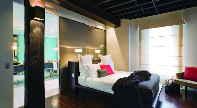 エスタブリッシメント ホテル