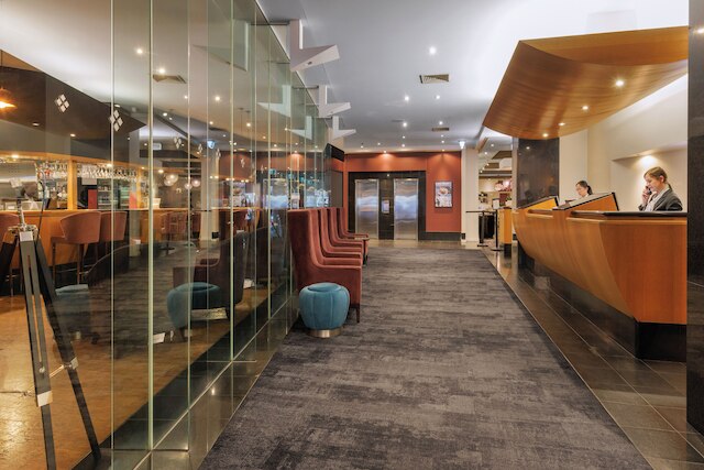 ホテル グランド チャンセラー メルボルン