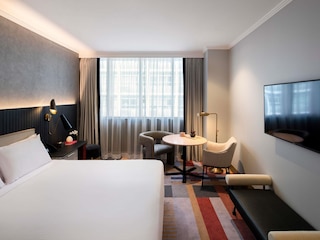 ザ シーベル シドニー マーティン プレイス