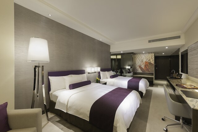 ゲートウェイ、マルコ ポーロ ホテル (馬哥孛羅港威酒店)