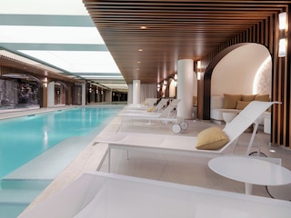 ホテル ドーブッソン