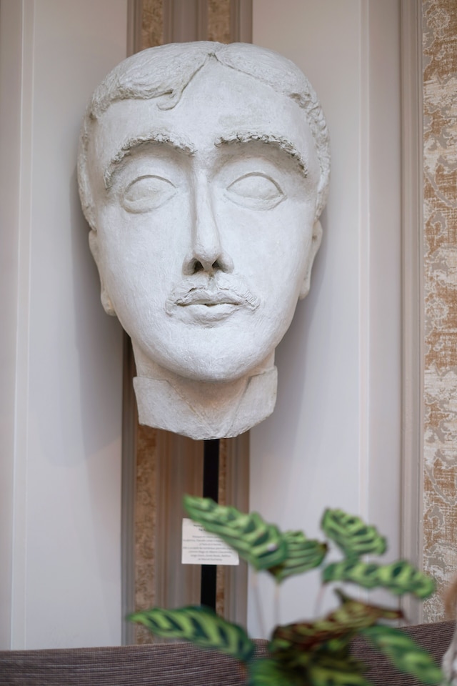 ホテル リテラリー ル スワン、BW プレミア コレクション