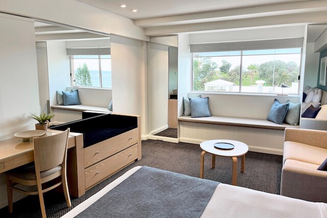 クージー サンズ ホテル アンド アパートメンツ