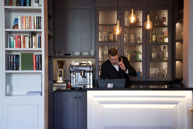 54 クイーンズ ゲート ホテル