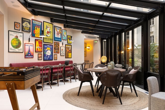 ホテル モデニスト