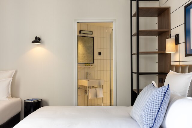 ホテル モデニスト