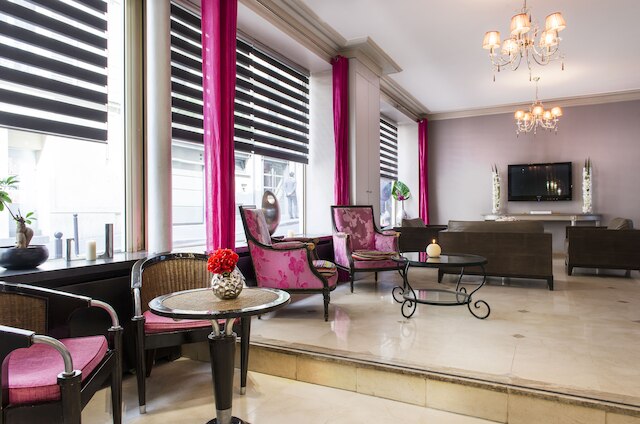 ホテル コロナ ロディアー パリ