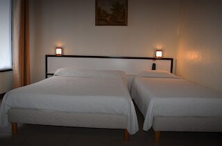 ホテル アヴェニール ヴォージラール