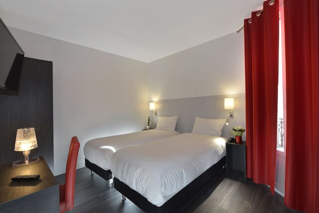 ホテル ダグラス