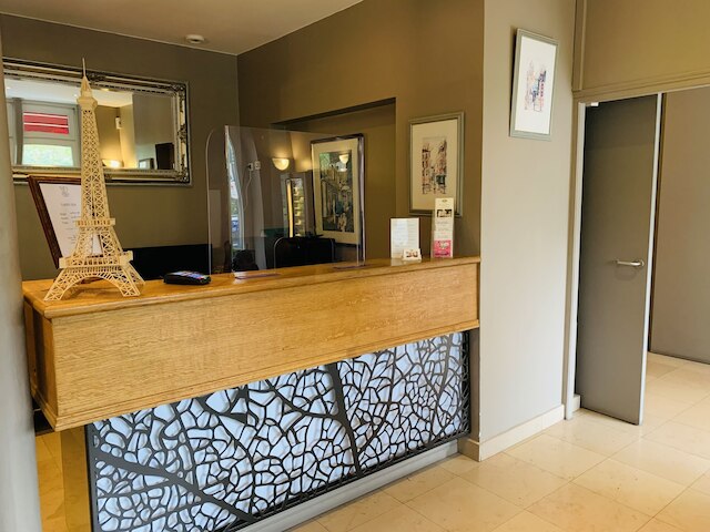 オテル ウィリアムズ オペラ