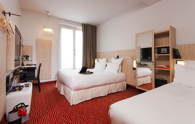 ホテル リバテル ガール ドゥ レスト フランセ