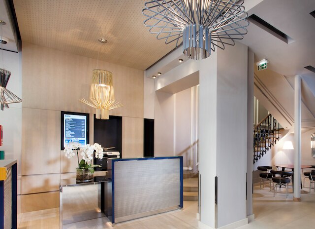 ホテル リバテル ガール ドゥ レスト フランセ