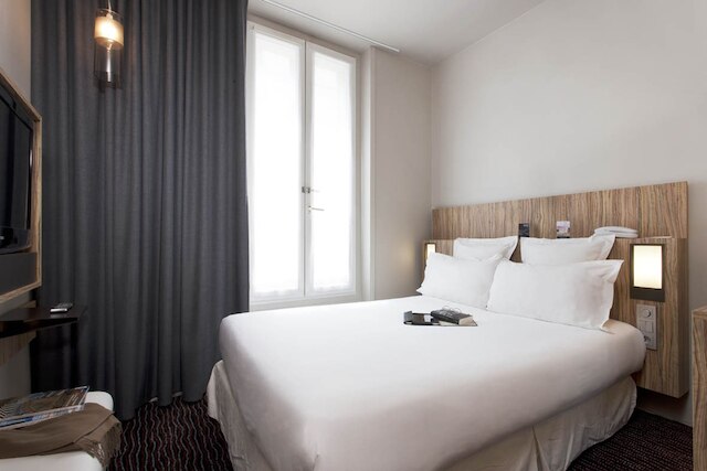 ホテル リバテル ガール ドゥ レスト フランセ