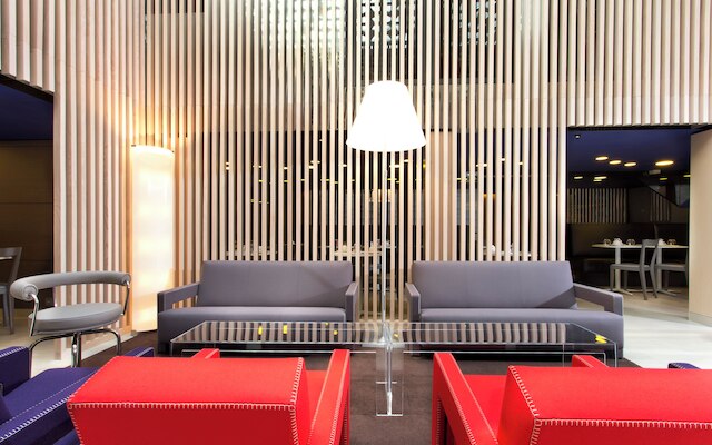 ホテル リバテル ガール ドゥ レスト フランセ